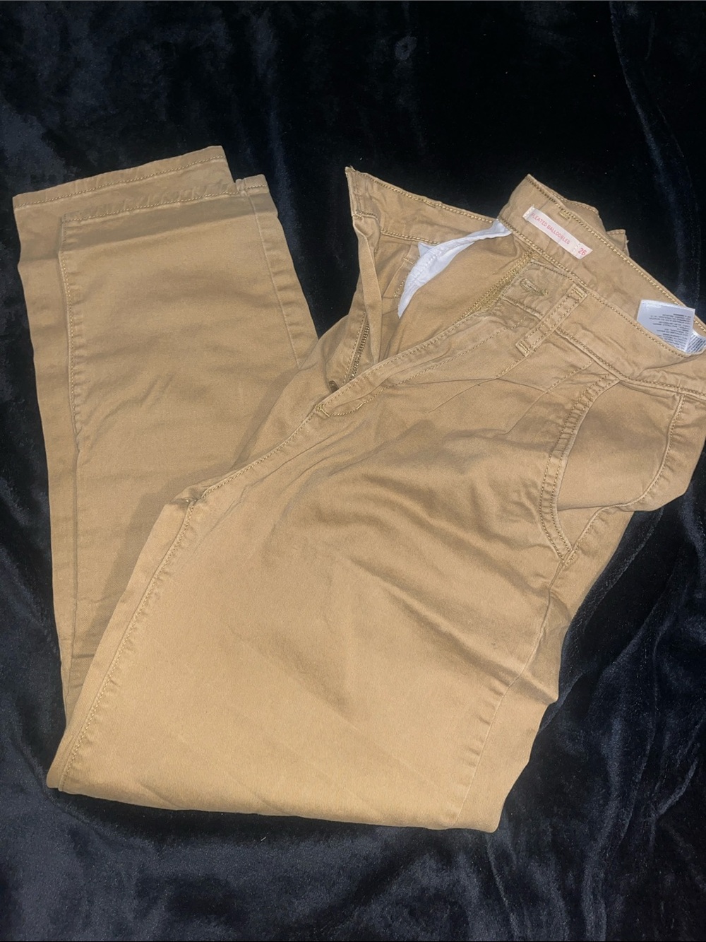Levi's Women's Khaki Chinos - Tan